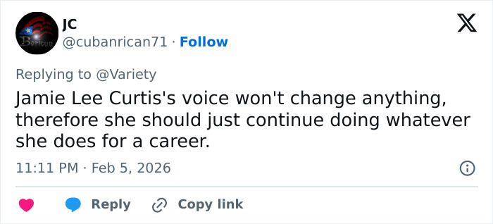 Twitter reply criticizing Jamie Lee Curtis&rsquo;s blunt diversity statement amidst White House response on diversity issues.