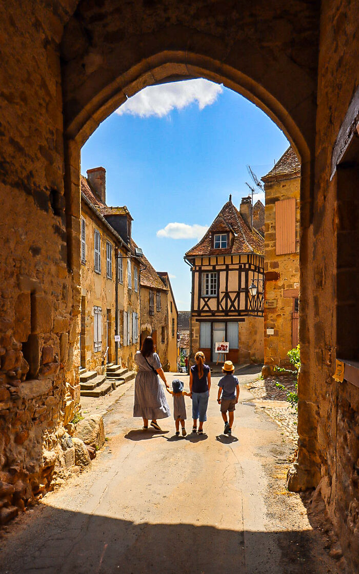 “Frame, Set, Match”