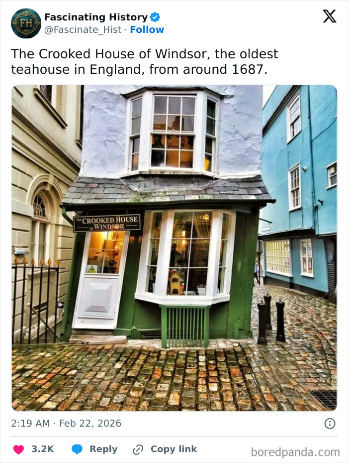 The crooked historic teahouse in Windsor from 1687, showcasing interesting historical treasures of the past.