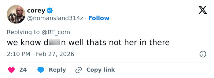 Screenshot of a Twitter reply discussing Ghislaine Maxwell&rsquo;s prison feuds and controversies involving hygiene and food lines.
