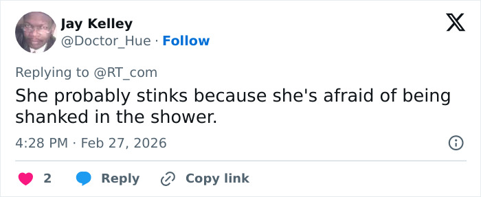 Tweet by Jay Kelley commenting on prison hygiene fears related to Ghislaine Maxwell&rsquo;s prison feuds and alliances.