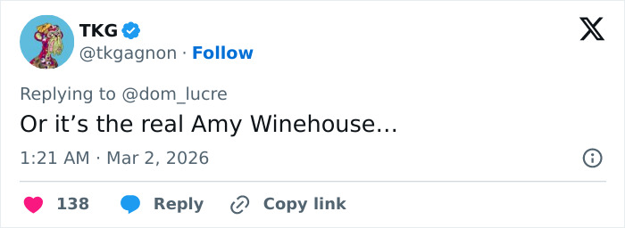 "Jim Carrey's And Amy's Clones": Singer Is Going Viral For Eerie Resemblance To Amy Winehouse "Jim Carrey's And Amy's Clones": Singer Is Going Viral For Eerie Resemblance To Amy Winehouse