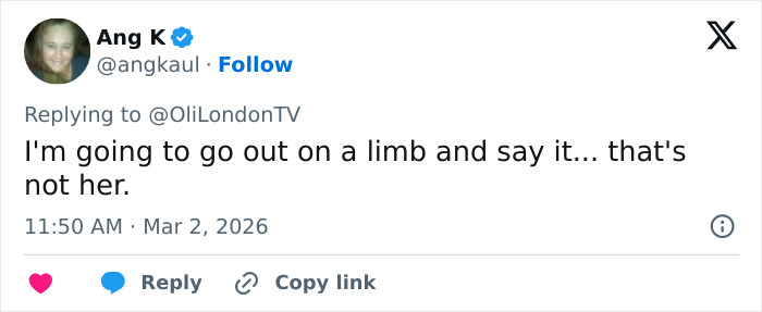 Screenshot of a tweet discussing Demi Moore's red carpet transformation and the latest beauty standard debate.