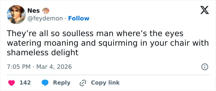 Screenshot of a tweet discussing soulless reactions in the burger battle involving Wendy's and McDonald's CEO incident.