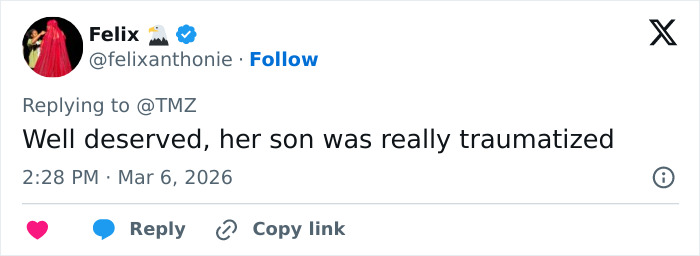 Tweet by user Felix commenting on former Mayor Misty Roberts’ mugshot, mentioning trauma and receiving a heart reaction.