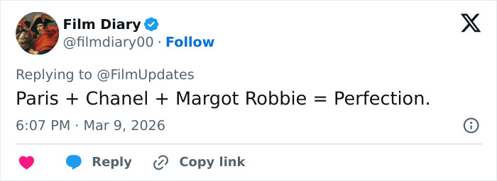 Tweet from Film Diary praising Margot Robbie&rsquo;s Paris Fashion Week look with Chanel, sparking Hollywood reactions online.