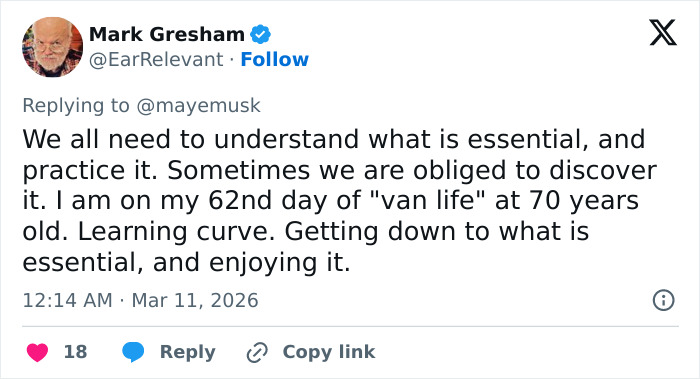 Tweet discussing the concept of essentials and minimalism related to lifestyle, echoing thoughts linked to Elon Musk's house details.