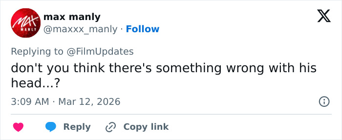 Tweet from user max manly questioning Ryan Gosling&rsquo;s appearance at premiere, sparking fan speculation over his injector.