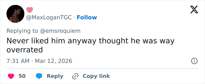 Tweet criticizing Pedro Pascal, mentioning fans calling him out and accusations of blocking over rumored boyfriend controversy.