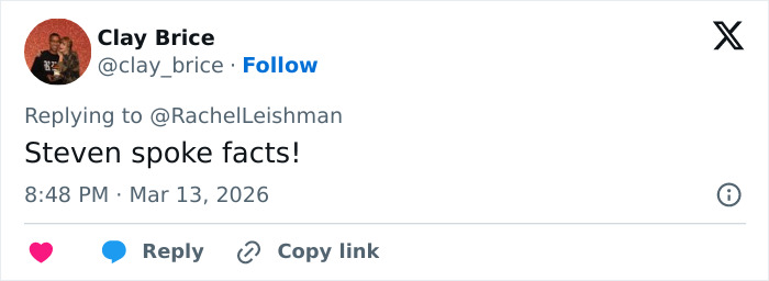 Tweet by Clay Brice replying about Steven Spielberg&rsquo;s comments on Timoth&eacute;e Chalamet before the Oscars ceremony.