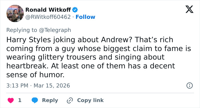 Depois de anos de acusações de queerbaiting, Harry Styles usou seu monólogo SNL para finalmente se manifestar Depois de anos de acusações de queerbaiting, Harry Styles usou seu monólogo SNL para finalmente se manifestar