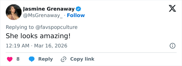 A aparição de Anne Hathaway no Oscar provoca reações selvagens enquanto os fãs percebem algo estranho