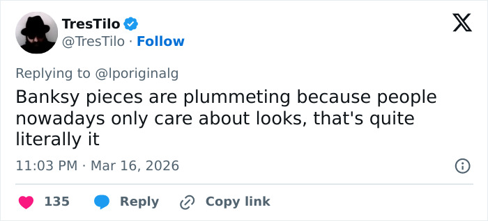 Fãs de Banksy convencidos de que sua arte cairá em valor depois que uma investigação bombástica desmascarou sua verdadeira identidade