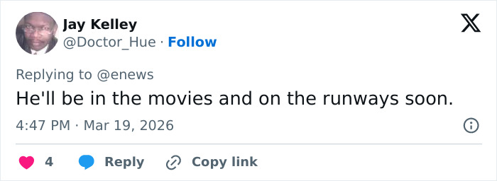 Heidi Klum and her son posing together at a premiere, surprising netizens with his star-like look. Heidi Klum and her son posing together at a premiere, surprising netizens with his star-like look.