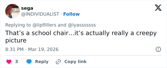 Tweet criticizing Olivia Rodrigo’s Vogue cover, calling the photo creepy and highlighting bizarre details noticed by fans. Tweet criticizing Olivia Rodrigo’s Vogue cover, calling the photo creepy and highlighting bizarre details noticed by fans.