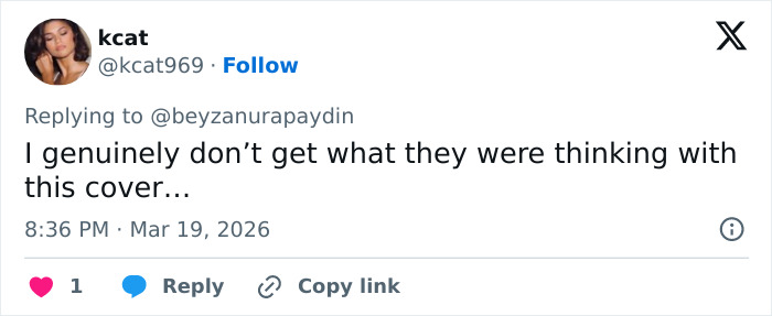 Tweet criticizing Olivia Rodrigo Vogue cover, expressing confusion over bizarre details fans spotted on mediocre level cover. Tweet criticizing Olivia Rodrigo Vogue cover, expressing confusion over bizarre details fans spotted on mediocre level cover.