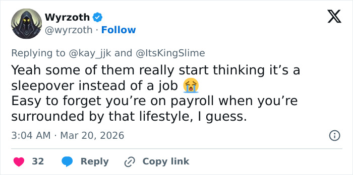 Tweet sobre os desafios de equilíbrio entre vida pessoal e profissional da ex-assistente de Kylie Jenner, destacando momentos que a levaram a abandonar o emprego exigente. Tweet sobre os desafios de equilíbrio entre vida pessoal e profissional da ex-assistente de Kylie Jenner, destacando momentos que a levaram a abandonar o emprego exigente.