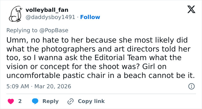 Twitter comment criticizing Olivia Rodrigo’s Vogue cover concept, highlighting uncomfortable chair on the beach setting. Twitter comment criticizing Olivia Rodrigo’s Vogue cover concept, highlighting uncomfortable chair on the beach setting.