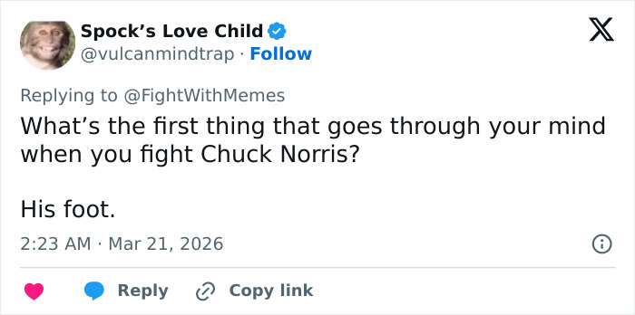 Tweet from Spock&rsquo;s Love Child replying to FightWithMemes about Chuck Norris memes and fans paying tribute.