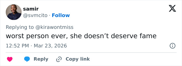 Screenshot of a Twitter reply criticizing Chappell Roan amid backlash over her security's treatment of a fan. Screenshot of a Twitter reply criticizing Chappell Roan amid backlash over her security's treatment of a fan.