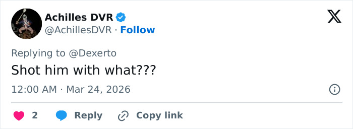 Screenshot of a tweet reacting to the wildest story about a man with no arms or legs accused of slaying a passenger.