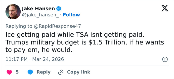 Screenshot of tweet discussing ICE and TSA pay, reflecting the internet’s reaction to Brooklyn man’s priceless airport moment.