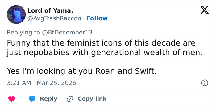 Tweet discussing Chappell Roan’s background amid fans reviewing security guard’s treatment of Jude Law’s daughter.