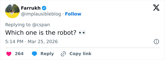 O momento de Melania Trump com o robô fez com que todos percebessem o mesmo detalhe estranho