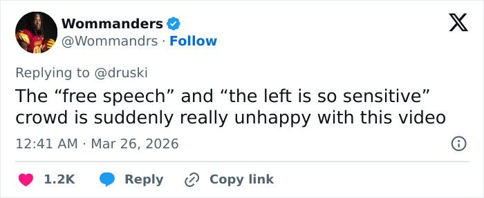 Comediante negro enfrenta reação negativa após vestir 