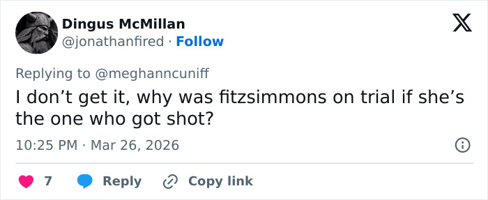 Policial 'glamourosa' descobre seu destino em meio a um escandaloso julgamento policial Policial 'glamourosa' descobre seu destino em meio a um escandaloso julgamento policial