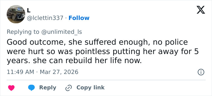 Policial 'glamourosa' descobre seu destino em meio a um escandaloso julgamento policial Policial 'glamourosa' descobre seu destino em meio a um escandaloso julgamento policial