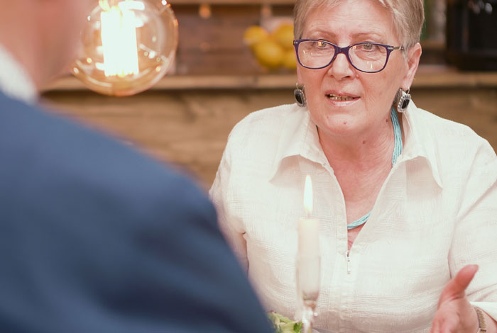 Mom Kicks Son’s Girlfriend Out After Seeing Her Birth Certificate: "She Got All Quiet" Mom Kicks Son’s Girlfriend Out After Seeing Her Birth Certificate: "She Got All Quiet"