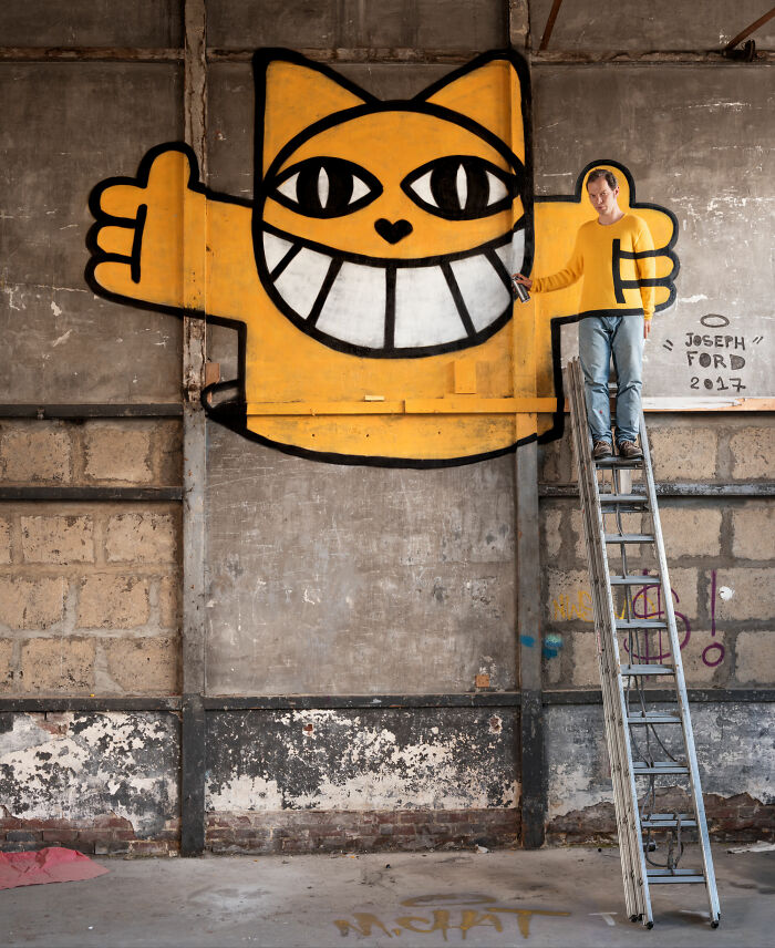 Artist Duo Creates Incredible Hand-Knitted Camouflage That Blends People Into Real Places (27 Pics)