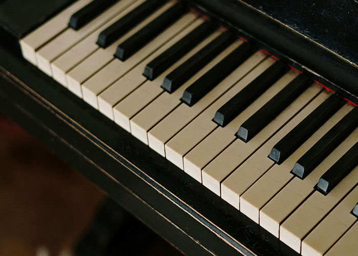 59 Times People’s Sleep Was Disturbed By The Funniest Or Most Terrifying Reasons