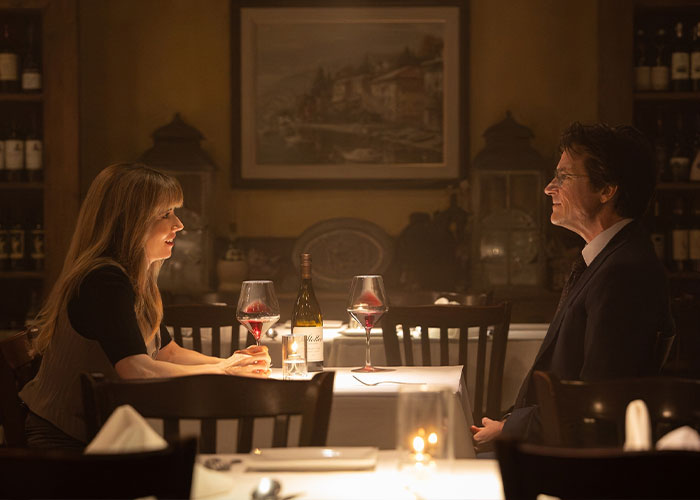 Linda Cardellini fala sobre experiência ‘estranha’ e ‘assustadora’ ao filmar cena íntima com Jason Bateman Linda Cardellini fala sobre experiência ‘estranha’ e ‘assustadora’ ao filmar cena íntima com Jason Bateman