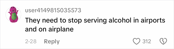 Woman Loses It After Getting Kicked Off Plane For Watching Videos Without Headphones