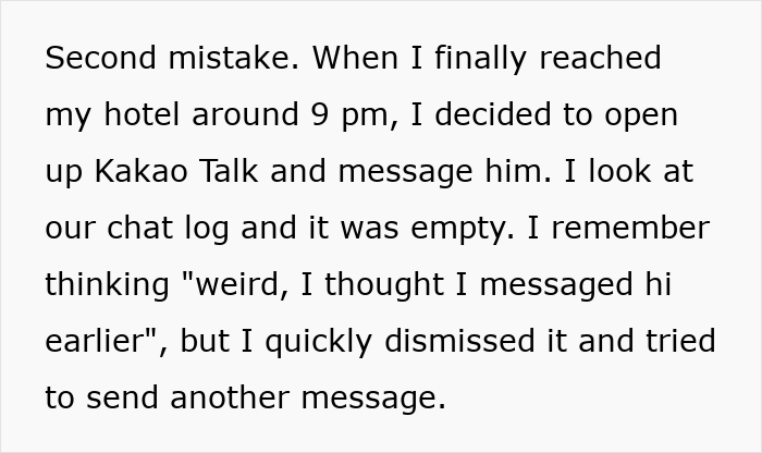 Text message on phone screen describing the lady&rsquo;s perfect first date abroad and losing contact afterward.