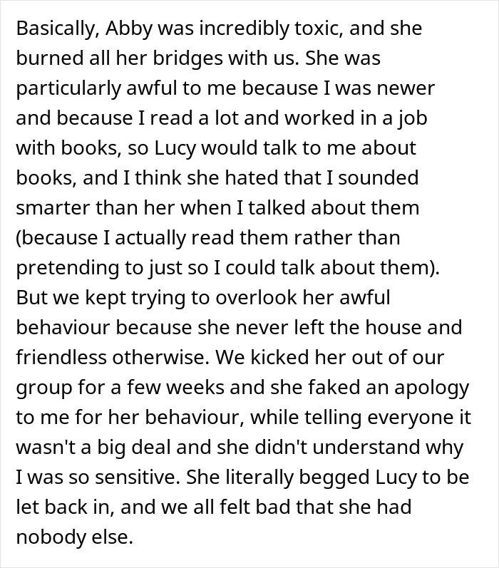 Text excerpt describing toxic behavior of a woman trying to make a friend fall in love, leading to being blocked.