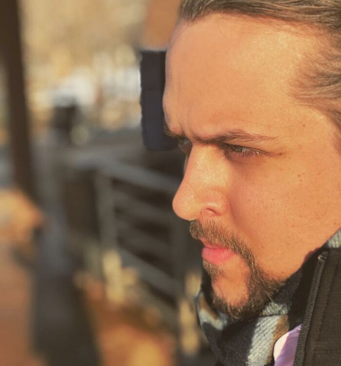 Opera Singer Takes A Job At A Car Dealership, Starts Singing Arias About Cars And Goes Viral