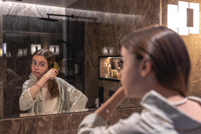 36 True Horror Stories That Will Make You Sleep With The Lights On Tonight