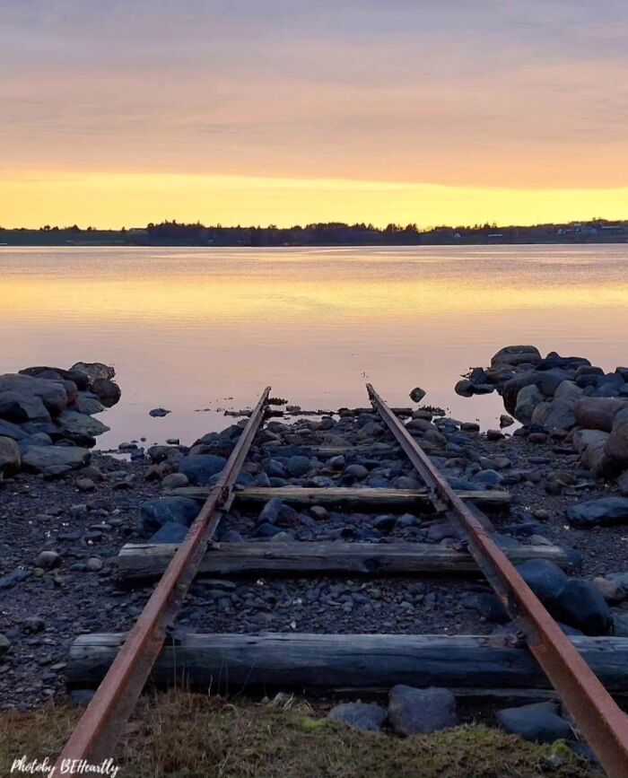 42 Beautiful Beach Photos Shared By This Page That Might Help You Mentally Escape To Summer