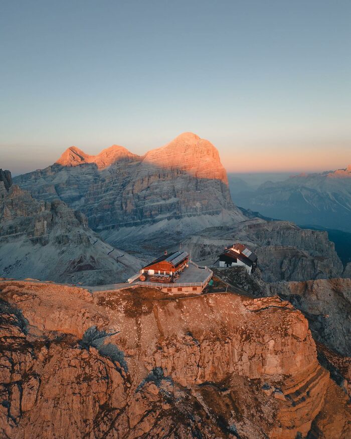 This Photographer’s 49 Epic Mountain Photos Show Just How Unreal The Italian Alps Can Look