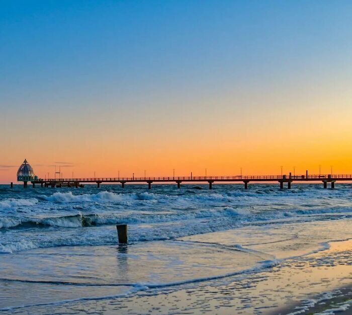 42 Beautiful Beach Photos Shared By This Page That Might Help You Mentally Escape To Summer