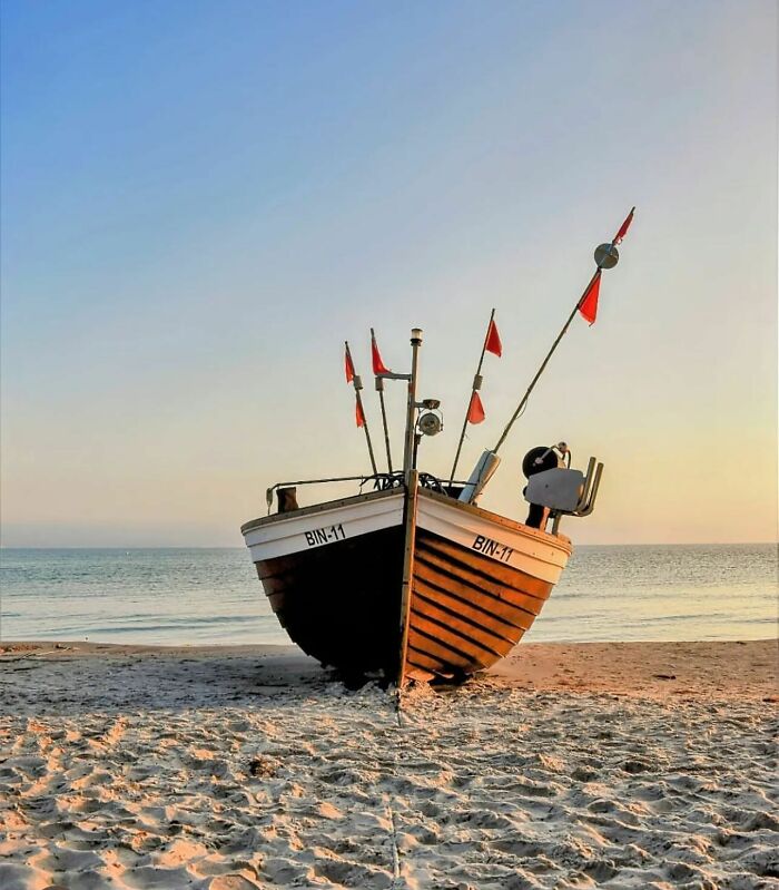 42 Beautiful Beach Photos Shared By This Page That Might Help You Mentally Escape To Summer