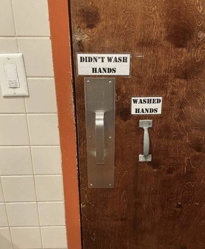 Funny door handles labeled for people who did and did not wash hands, showcasing humorous signs that make people laugh or do double take.