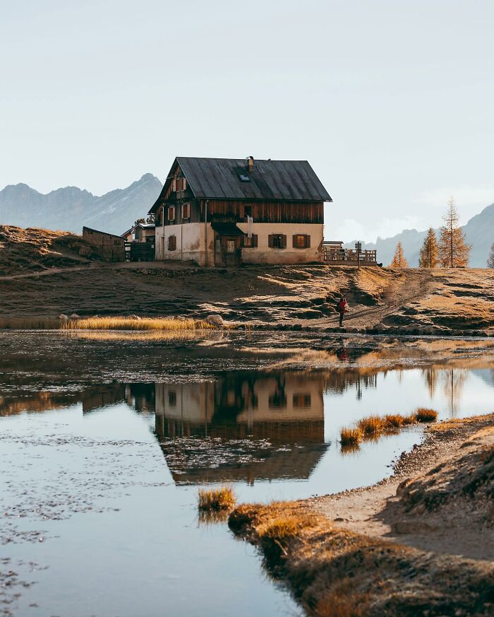 This Photographer’s 49 Epic Mountain Photos Show Just How Unreal The Italian Alps Can Look