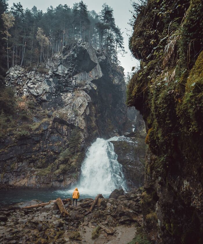 This Photographer’s 49 Epic Mountain Photos Show Just How Unreal The Italian Alps Can Look