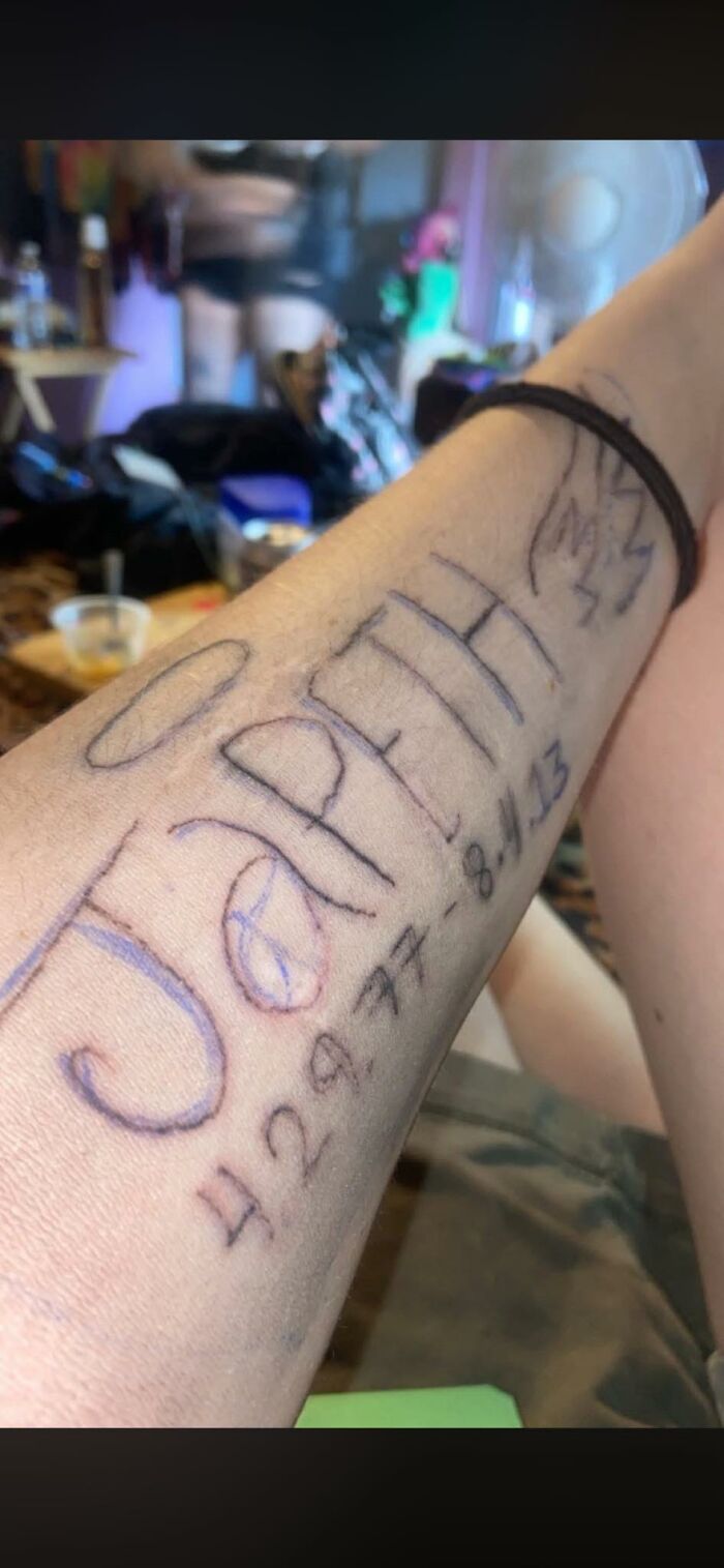83 Times People Thought They Were Getting A Cool Tattoo And Ended Up With A Disaster (New Pics)