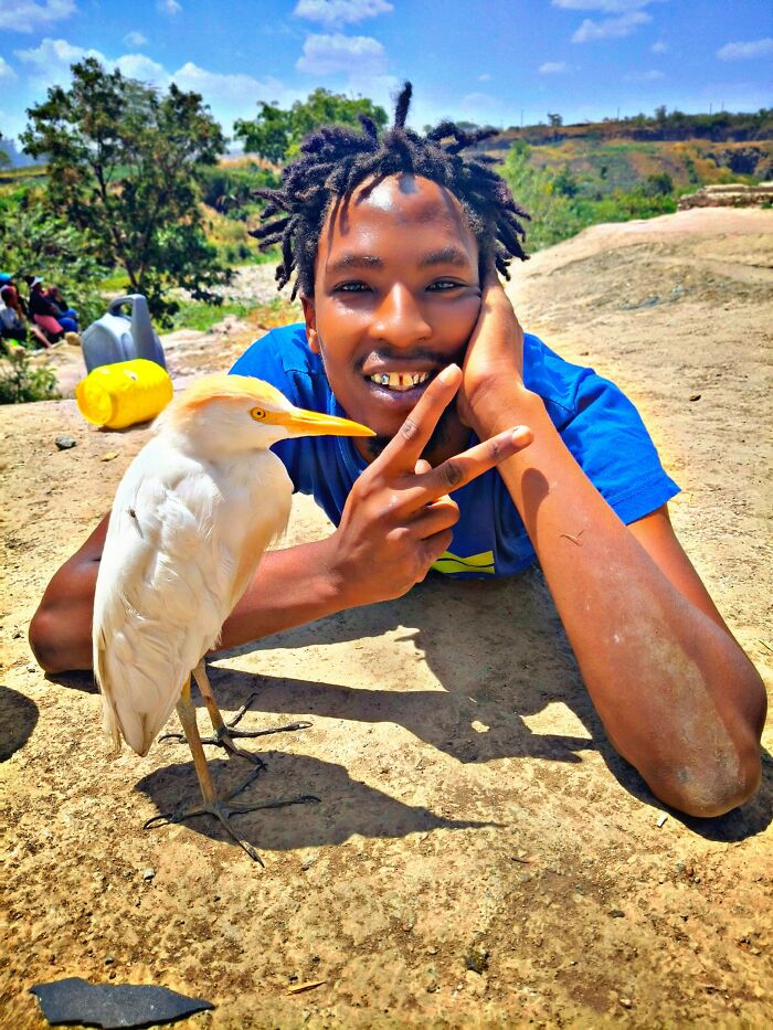 After Losing Everything, This Man Found Purpose In Rescuing Birds On Nairobi&rsquo;s Streets
