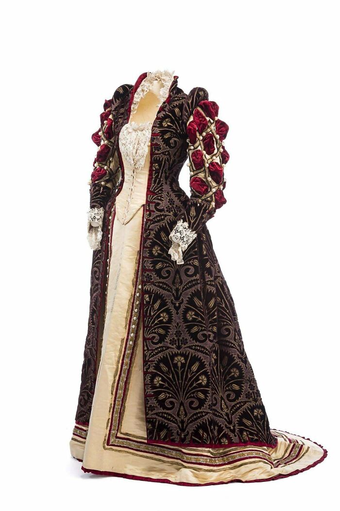 Tudor-Esque Dress By House Of Worth, Circa 1890